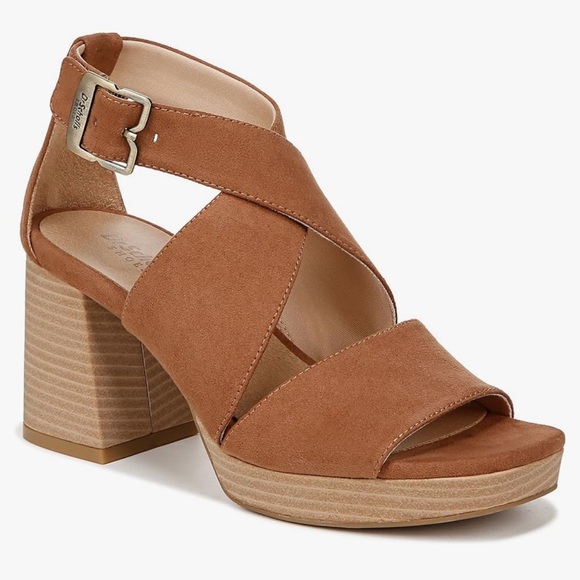 Dr Scholl s Shoes Dr Scholls Tan Block Heel Sandals Poshmark dr-scholl-s-shoes-dr-scholls-tan-block-heel-sandals-poshmark